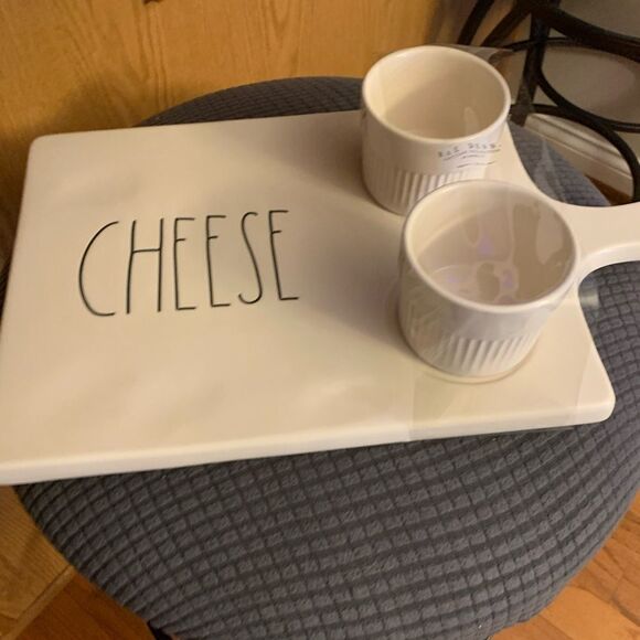 Rae Dunn Cheese tray with Jam & Fruit Cups NEW - Picture 1 of 3
